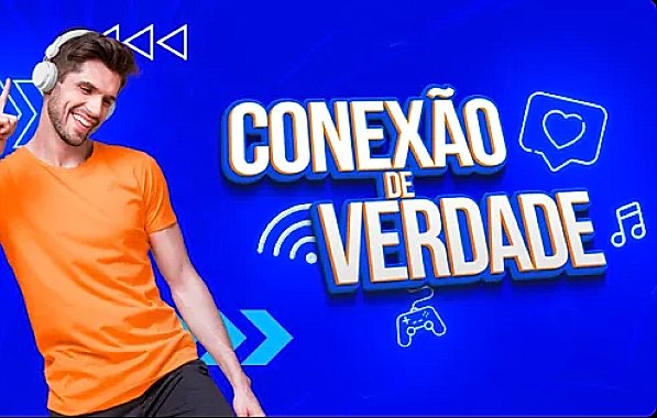 Cliente utilizando serviço de internet da Jr Telecom